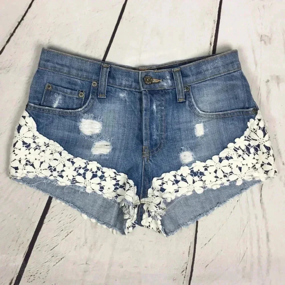 CARMAR // Denim Lace Cutoff Shorts EUC